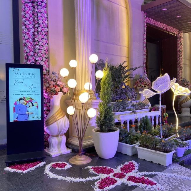 marriage halls in Noida seating